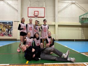 Apsveicam basketbola komandu!